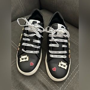 Karl Lagerfeld Paris Sneakers